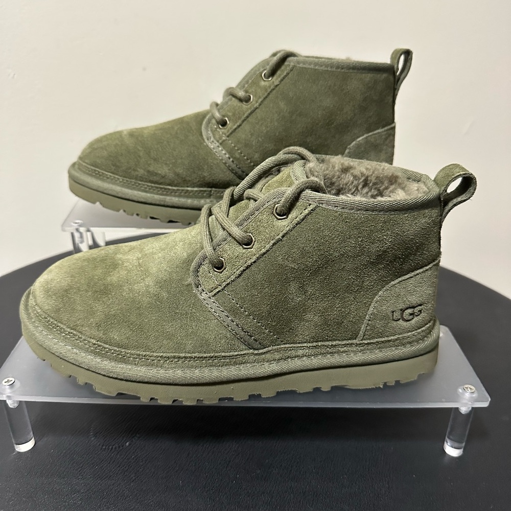 UGG‎ Neumel